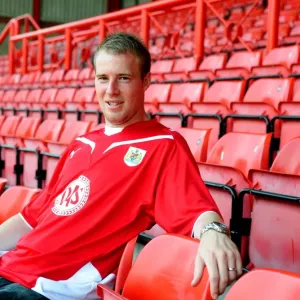 New Faces: Bristol City First Team - 09-10 Season: Unveiling Our New Signings