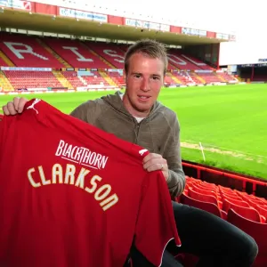 New Faces of Bristol City First Team: Exciting Signings of the 09-10 Season