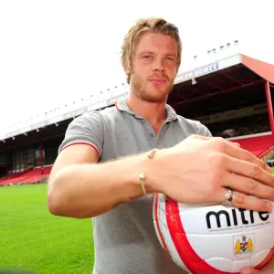 Bristol City FC New Signings Print 09-10 Season Review Bristol City FC New Signings Print 09-10 Season Review