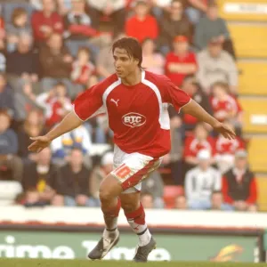 Nick Carle en Acción para el Bristol City contra el Sheffield Wednesday Nick Carle en Acción para el Bristol City contra el Sheffield Wednesday