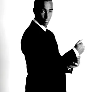 Nicky Maynard: A Beacon of Determination in Bristol City's 08-09 Season