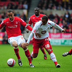 Nicky Maynard tussles with James Perch