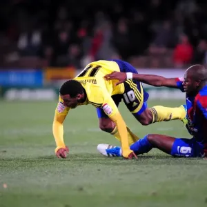 Nicky Maynard vs. Anthony Gardner Print, 15/10/2011 Football Action Photo