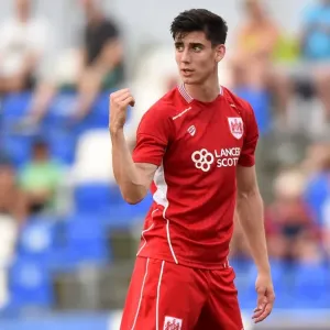O'Dowda in Action: Granada vs. Bristol City Pre-Season Friendly, 2016 O'Dowda in Action: Granada vs. Bristol City Pre-Season Friendly, 2016