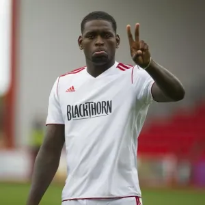 Peace Gesture by Jay-Emmanuel Thomas in Bournemouth vs. Bristol City Friendly (2013)
