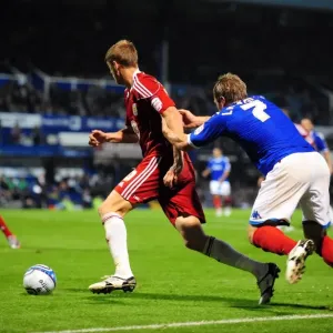 Penalty Dispute: Jon Stead Fouled in the Box – Portsmouth vs. Bristol City (2010)