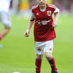 Rivalry Reignites: Bristol City vs Preston North End in Sky Bet League One Clash at Ashton Gate (05-04-2014) Rivalry Reignites: Bristol City vs Preston North End in Sky Bet League One Clash at Ashton Gate (05-04-2014)