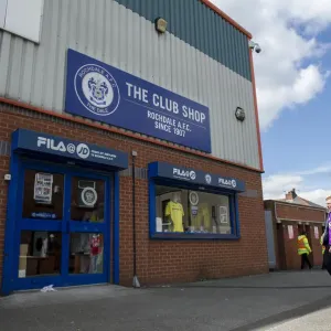 Rivalry in Sky Bet League One: Bristol City vs. Rochdale at Spotland Stadium (2014) Rivalry in Sky Bet League One: Bristol City vs. Rochdale at Spotland Stadium (2014)