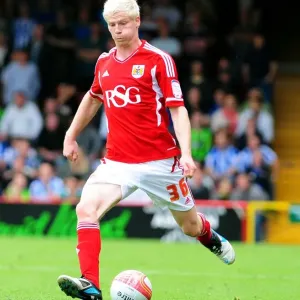 Ryan McGivern in Action: Bristol City vs Brighton, Championship Match (10-09-2011) - Ashton Gate Stadium