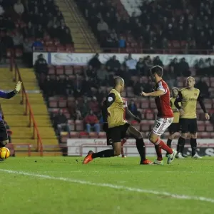 Sam Baldock Scores the Winning Goal for Bristol City Against Leyton Orient in Sky Bet League One (November 2013)