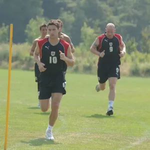 Behind the Scenes: 2006-07 Bristol City FC Training Sessions - A Season's Progress at the Training Ground Behind the Scenes: 2006-07 Bristol City FC Training Sessions - A Season's Progress at the Training Ground