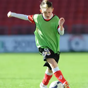 Behind the Scenes at Bristol City Academy: Training at Ashton Gate Stadium (May 2015)