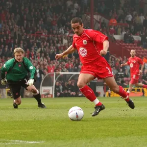 Scott Murray in Action for Bristol City Football Club (02-03) Scott Murray in Action for Bristol City Football Club (02-03)