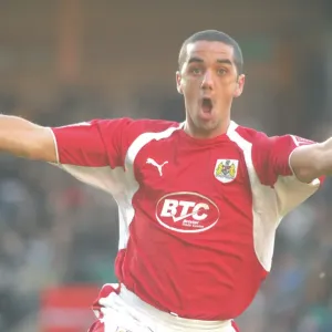 Scott Murray in Action Print - Norwich City vs. Bristol City