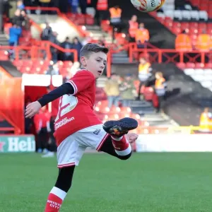 Sky Bet Championship Showdown: A Clash of Rivals - Bristol City vs Birmingham City at Ashton Gate Stadium (January 2016)
