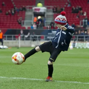 Sky Bet Championship Showdown: Action-Packed Clash between Bristol City and Bolton Wanderers at Ashton Gate Stadium (19 March 2016) Sky Bet Championship Showdown: Action-Packed Clash between Bristol City and Bolton Wanderers at Ashton Gate Stadium (19 March 2016)