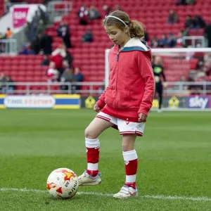 Sky Bet Championship Showdown: The Battle of the Mascots - Bristol City vs. Bolton Wanderers at Ashton Gate Stadium (March 19, 2016) Sky Bet Championship Showdown: The Battle of the Mascots - Bristol City vs. Bolton Wanderers at Ashton Gate Stadium (March 19, 2016)
