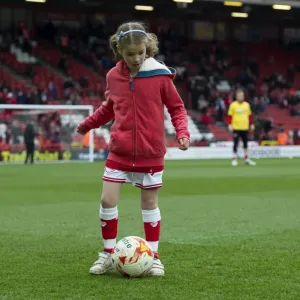 Sky Bet Championship Showdown: Bristol City vs. Bolton Wanderers - Mascot in Action at Ashton Gate Stadium (March 19, 2016) Sky Bet Championship Showdown: Bristol City vs. Bolton Wanderers - Mascot in Action at Ashton Gate Stadium (March 19, 2016)