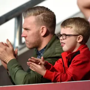 Sky Bet Championship Showdown: Bristol City vs MK Dons at Ashton Gate Stadium (October 2015) Sky Bet Championship Showdown: Bristol City vs MK Dons at Ashton Gate Stadium (October 2015)