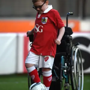 Sky Bet League One: Showdown at Ashton Gate - Bristol City vs Swindon Town (April 8, 2015) Sky Bet League One: Showdown at Ashton Gate - Bristol City vs Swindon Town (April 8, 2015)