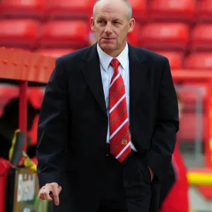 Steve Coppell and Bristol City Face Off Against Blackpool in Championship Showdown at Ashton Gate, 2010