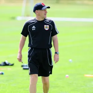 Steve Coppell Pre-Season Training Print