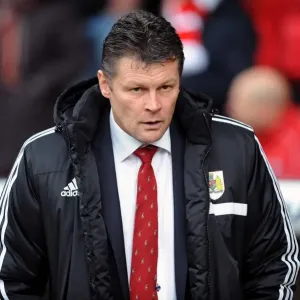 Steve Cotterill in Action: Bristol City Manager at Bramall Lane, 2014 Steve Cotterill in Action: Bristol City Manager at Bramall Lane, 2014