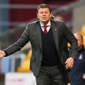 Steve Cotterill and Bristol City Fight for Promotion at Bradford City, April 2015