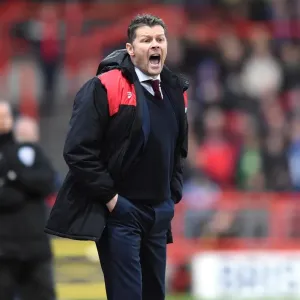 Steve Cotterill Leads Bristol City in Sky Bet Championship Clash Against Blackburn Rovers (December 2015) Steve Cotterill Leads Bristol City in Sky Bet Championship Clash Against Blackburn Rovers (December 2015)