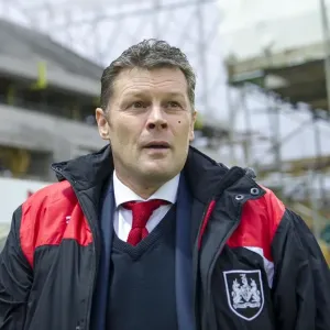 Steve Cotterill's Charge: Bristol City vs Queens Park Rangers at Ashton Gate, 2015 Steve Cotterill's Charge: Bristol City vs Queens Park Rangers at Ashton Gate, 2015
