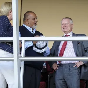 Steve Lansdown at Extension Gunners vs. Bristol City, Botswana 2014 Steve Lansdown at Extension Gunners vs. Bristol City, Botswana 2014