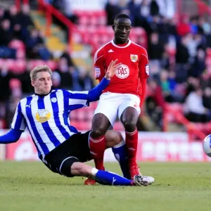 A Tackle in the FA Cup: Daniel Jones vs. Albert Adomah (Bristol City vs. Sheffield Wednesday, 08/01/2011)
