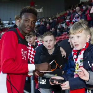 Tammy Abraham of Bristol City Signs Autographs Before Bristol City v Reading, Sky Bet Championship (January 2017) Tammy Abraham of Bristol City Signs Autographs Before Bristol City v Reading, Sky Bet Championship (January 2017)