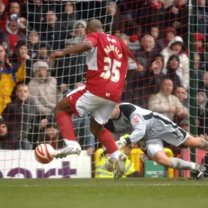 Thrilling Goal: Dele Adebola Scores for Bristol City Against Norwich City Thrilling Goal: Dele Adebola Scores for Bristol City Against Norwich City