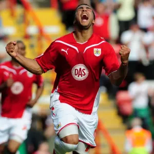 Thrilling Nicky Maynard Goal Celebration: Championship Winning Moment (April 24, 2010) - Bristol City vs. Derby County Thrilling Nicky Maynard Goal Celebration: Championship Winning Moment (April 24, 2010) - Bristol City vs. Derby County