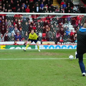 Thrilling Npower Championship Showdown: Penalty Shootout Between Bristol City and Sheffield Wednesday (01/04/2013)