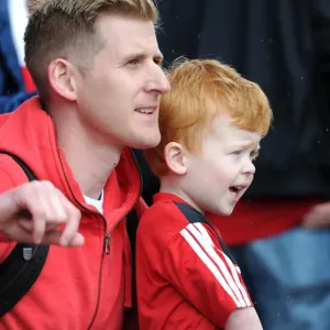 Thrilling Sky Bet League One Match: Bristol City vs Walsall at Ashton Gate (3 May 2015)