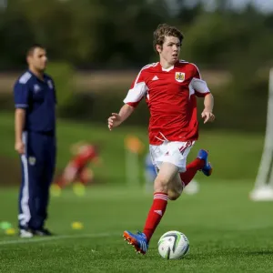 Tom Fry in Action: Bristol City U18 vs Brighton & Hove Albion U18, October 5, 2013