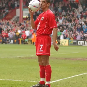 Triumphant Hat-trick: Scott Murray's Glorious Moment for Bristol City (02-03) Triumphant Hat-trick: Scott Murray's Glorious Moment for Bristol City (02-03)