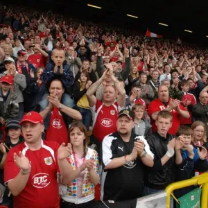 Unión de Pasión: El Lazo Indestructible de los Hinchas del F.C. Bristol Ciudad