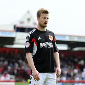Wade Elliott in Action: Stevenage vs. Bristol City, Sky Bet League One, 2014 Wade Elliott in Action: Stevenage vs. Bristol City, Sky Bet League One, 2014