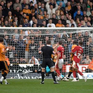 Wolverhampton Wanderers vs. Bristol City: A Football Rivalry from Season 07-08 Wolverhampton Wanderers vs. Bristol City: A Football Rivalry from Season 07-08