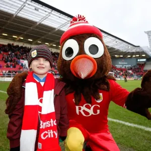 Young Fan and Scrumpy: A Bristol City Moment (Bristol City v Birmingham City, 2016)