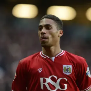 Zak Vyner of Bristol City - Mandatory byline: Dougie Allward/JMP - 20/02/2016 - FOOTBALL - Stadium MK - Milton Keynes
