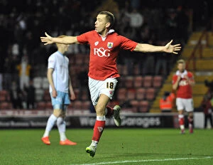 Images Dated 10th December 2014: Aaron Wilbraham's Thrilling Goal Celebration: Bristol City's Victory in Johnstones Paint Trophy