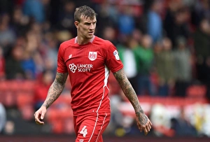 Aden Flint in Action: Bristol City vs. Newcastle United, Sky Bet Championship (2016)