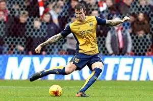 Images Dated 21st January 2017: Aden Flint in Action: Nottingham Forest vs. Bristol City, Sky Bet Championship 2017