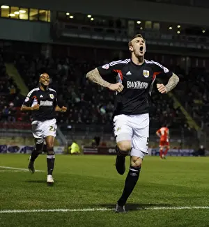 Aden Flint's Triple: Bristol City's Defender Goal Celebration vs Leyton Orient (11/02/2014)