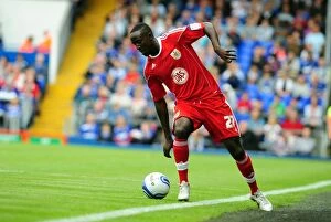 Images Dated 28th August 2010: Adomah in Action: Ipswich vs. Bristol City Championship Clash (28/08/2010)