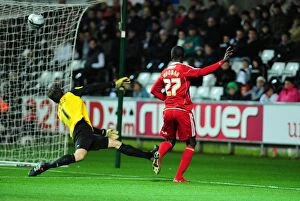 Images Dated 10th November 2010: Adomah's Dramatic Late Strike Hits the Bar: Swansea City vs. Bristol City (10/11/2010)